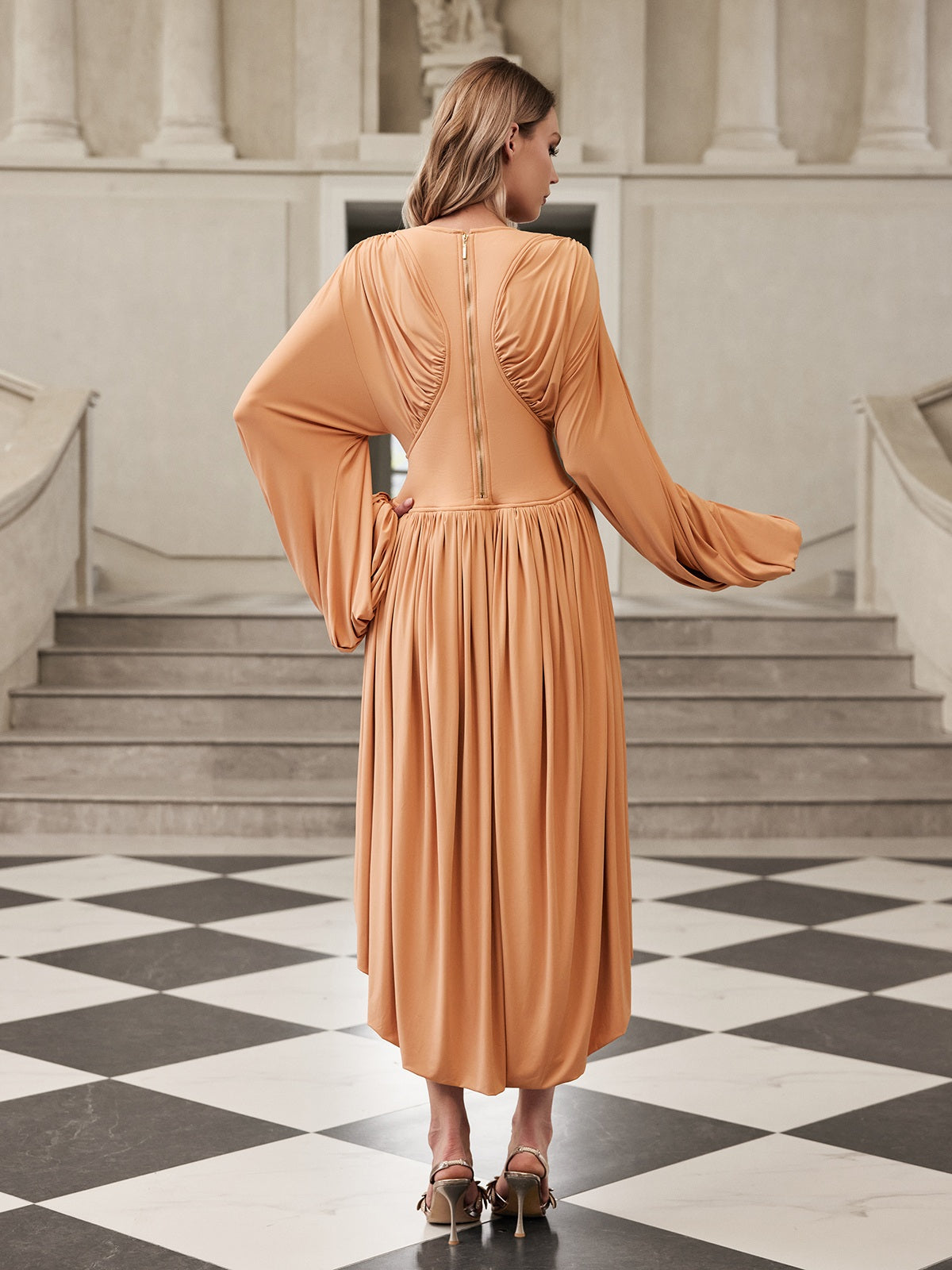 Galdrek Long Sleeve Ruched Midi Dress