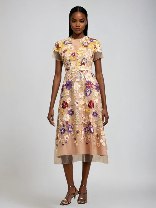 Geyra Short Sleeve Flower Embroidered Midi Dress